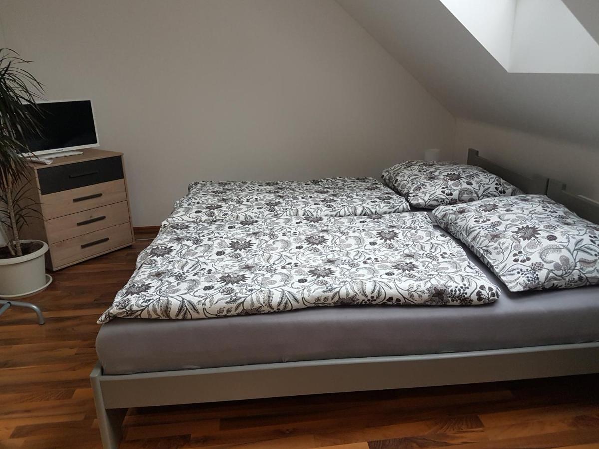 Apartman V Aleji Sławków Zewnętrze zdjęcie
